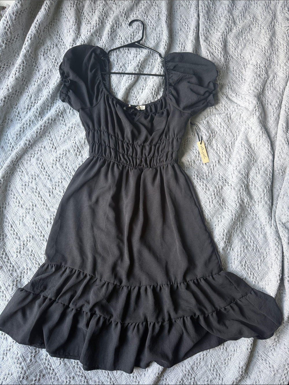 Women’s Black Puff-Sleeve Smocked Waist Dress